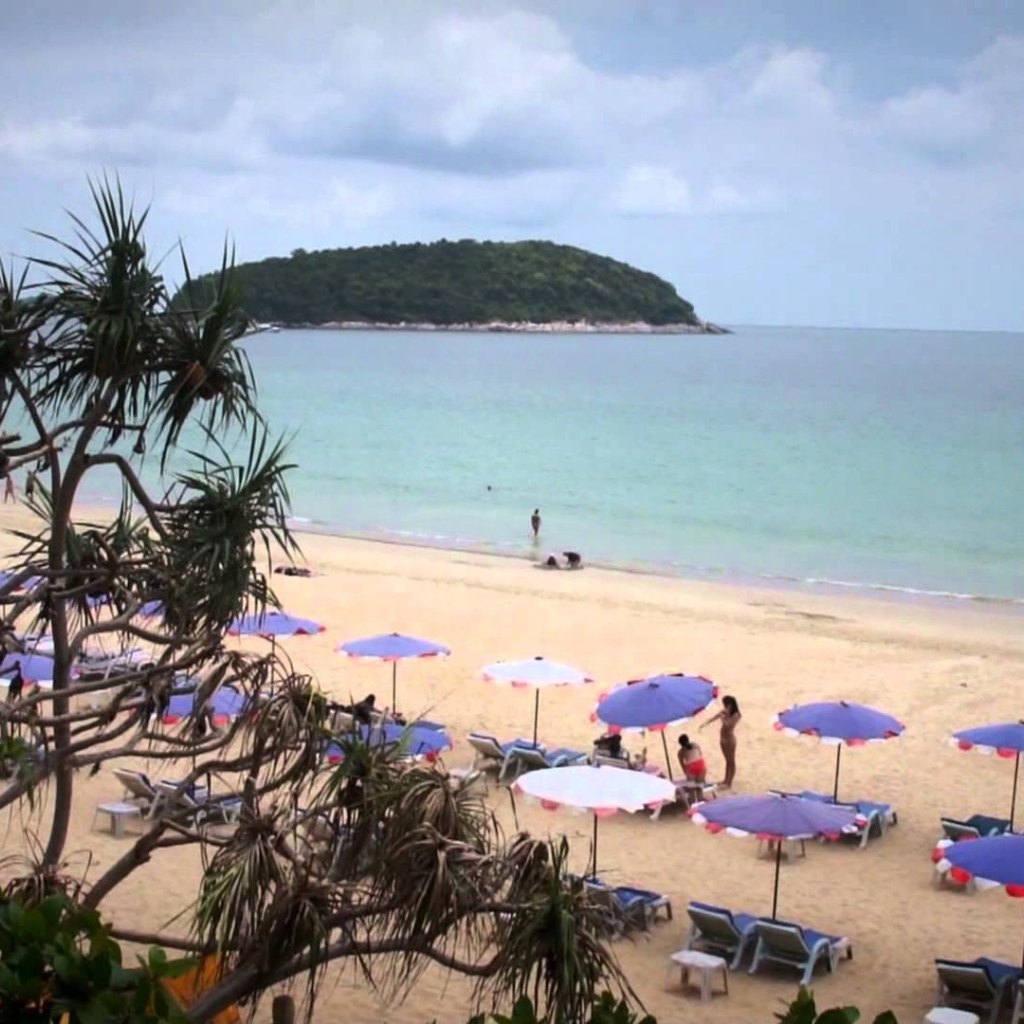 Весенний отдых на пляже на курорте Хуа Хин, Таиланд