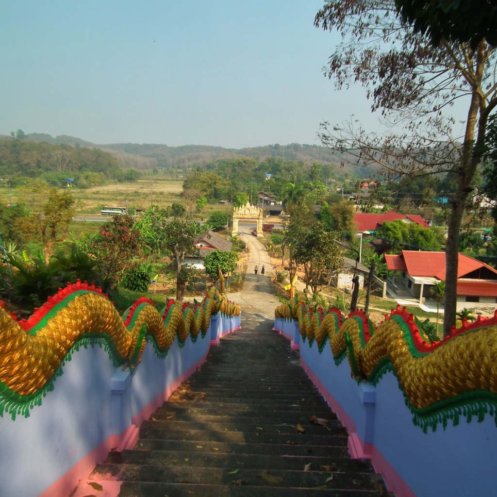 Лестница на курорте Чианг Рай, Таиланд