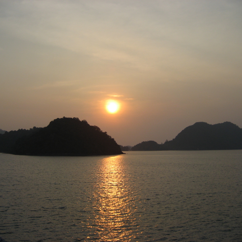 Закат солнца на острове Чанг, Таиланд