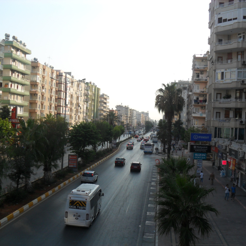 Городские улицы в Мерсине, Турция