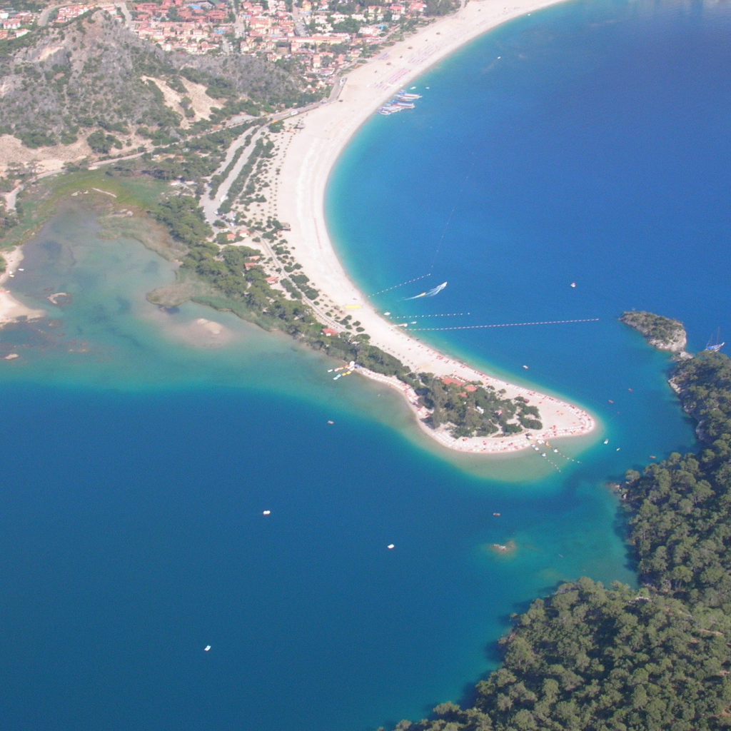 Вид на Фетхие с высоты птичьего полета, Турция