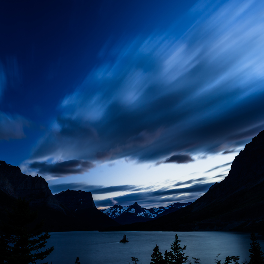 Национальный парк Глейшер ночью, Монтана, США