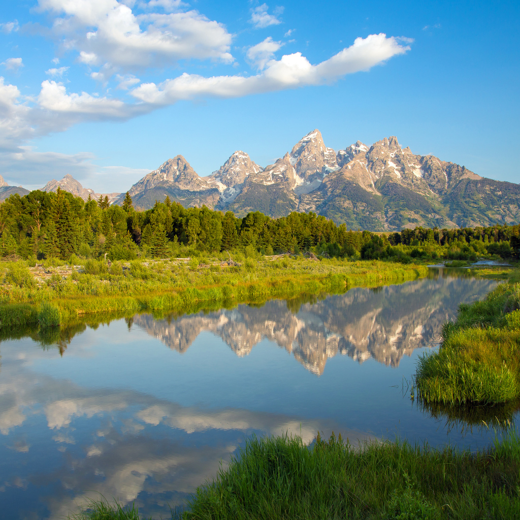Утро в парке Гранд-Титон в Вайоминге, США