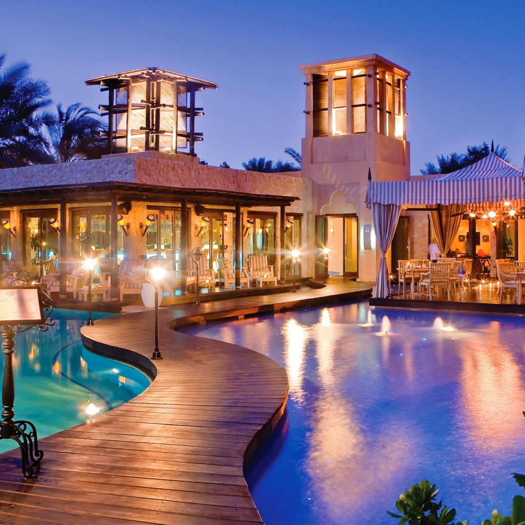 Роскошный ресторан в Дубаи