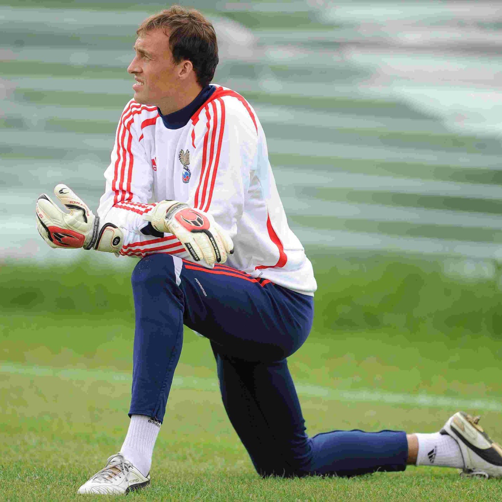 Александр Фильцов вратарь Краснодара на тренировке