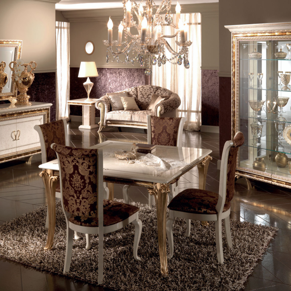 Антикварная мебель для столовой