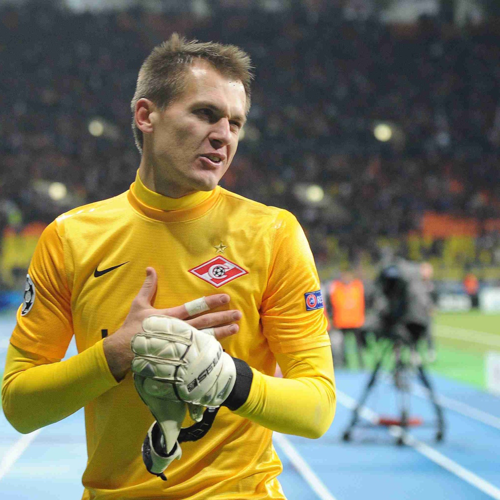 Артем Ребров вратарь Спартака на поле