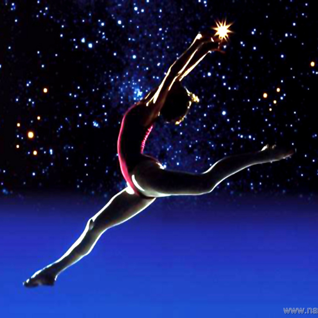 Балерина на фоне звезд