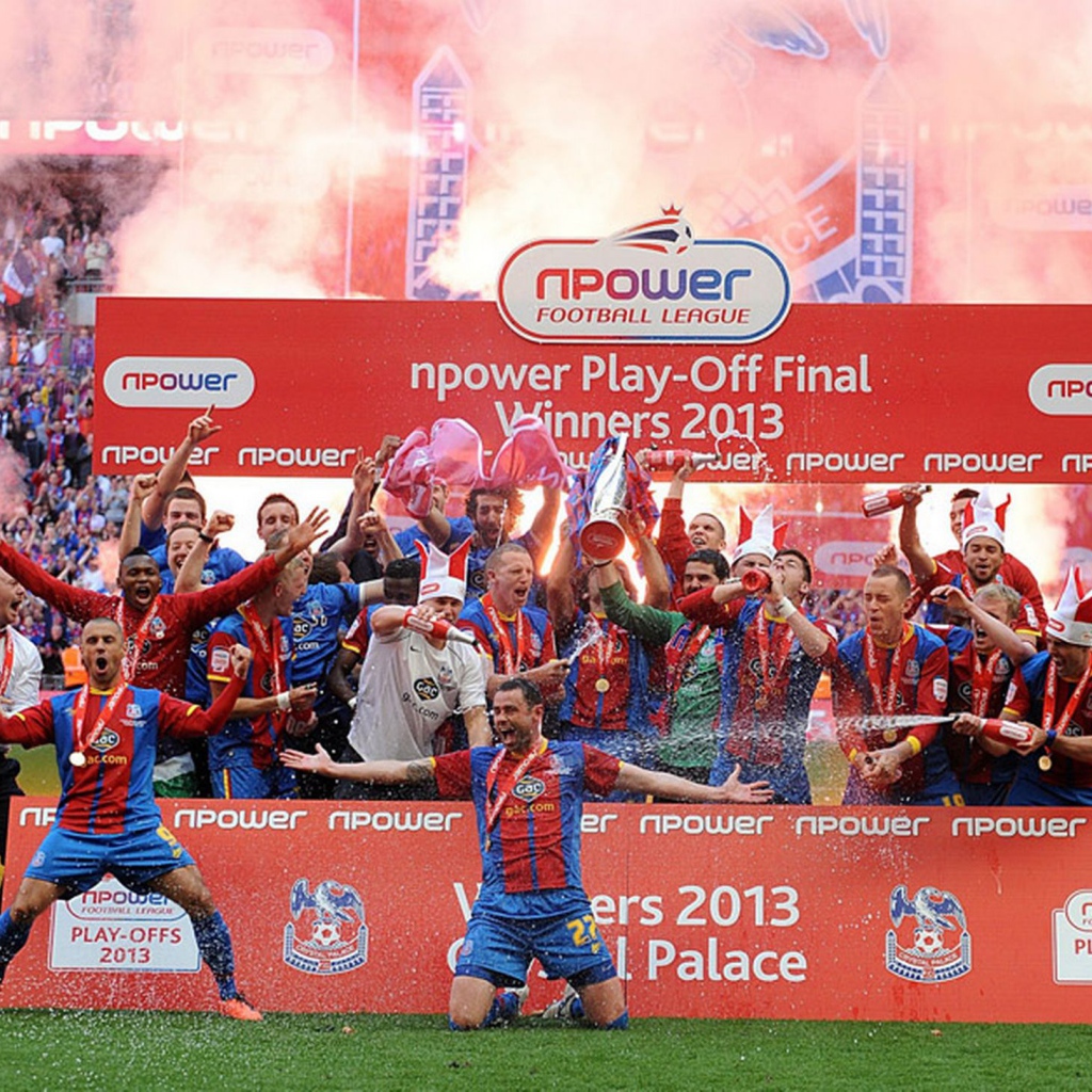 Лучший ФК Кристал Пэлас