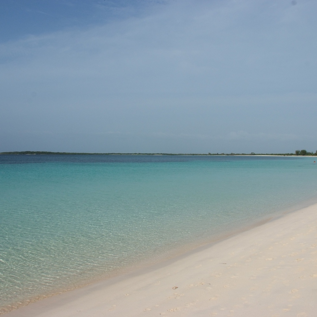 Голубая лагуна на курорте Кайо Санта Мария, Куба
