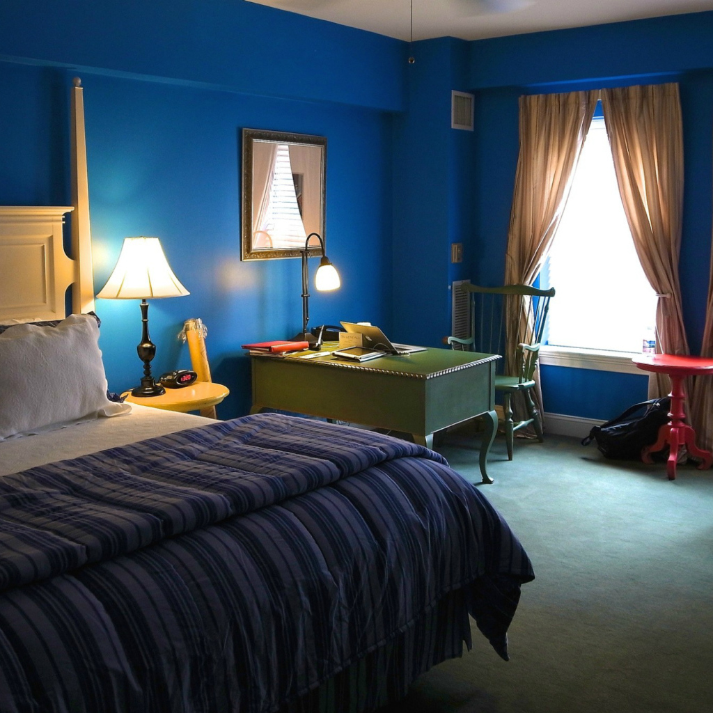 Синяя спальня