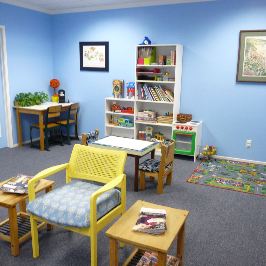 Светлая игровая комната