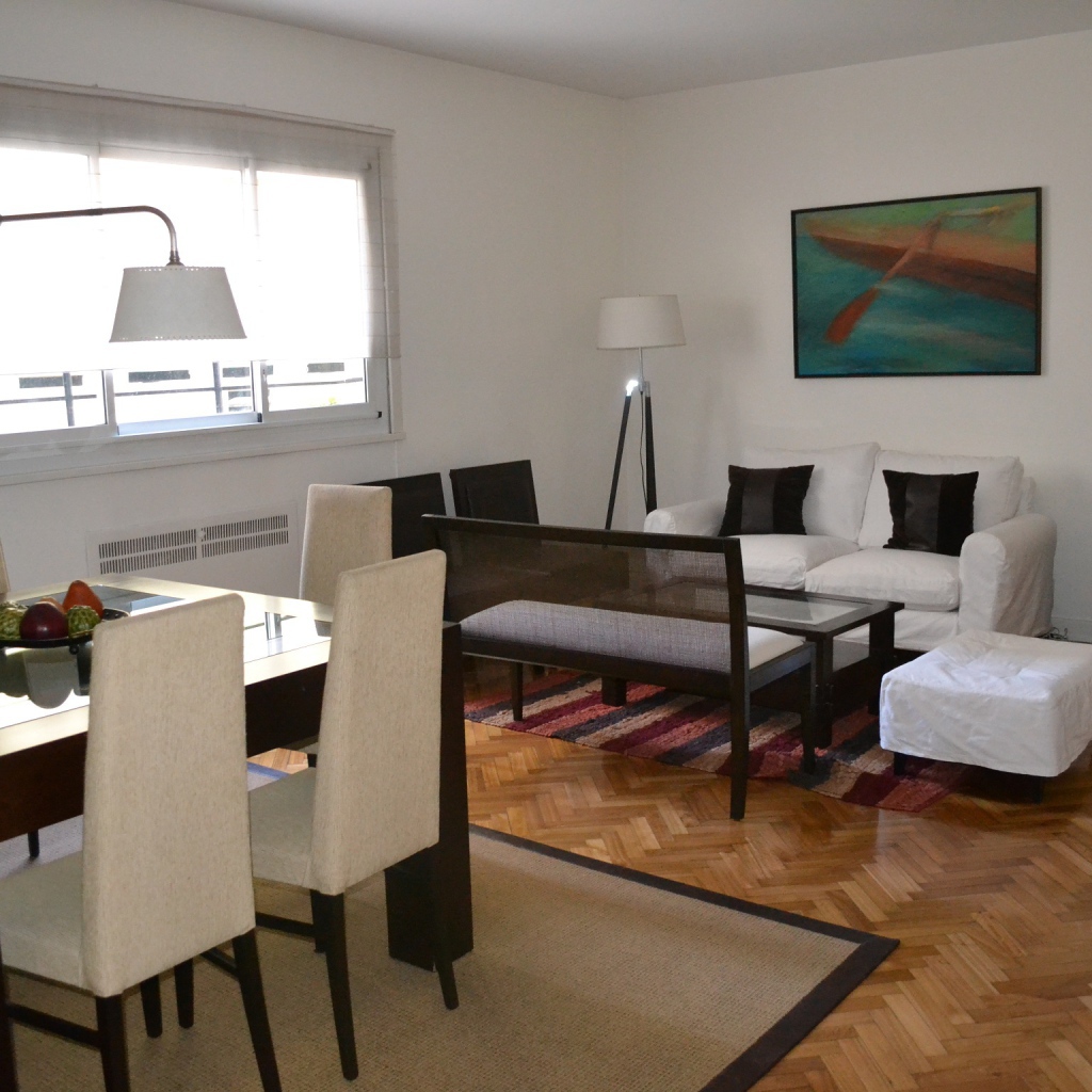 Столовая и уголок для отдыха