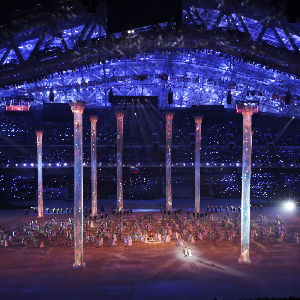 Элемент шоу на открытии Олимпиады в Сочи