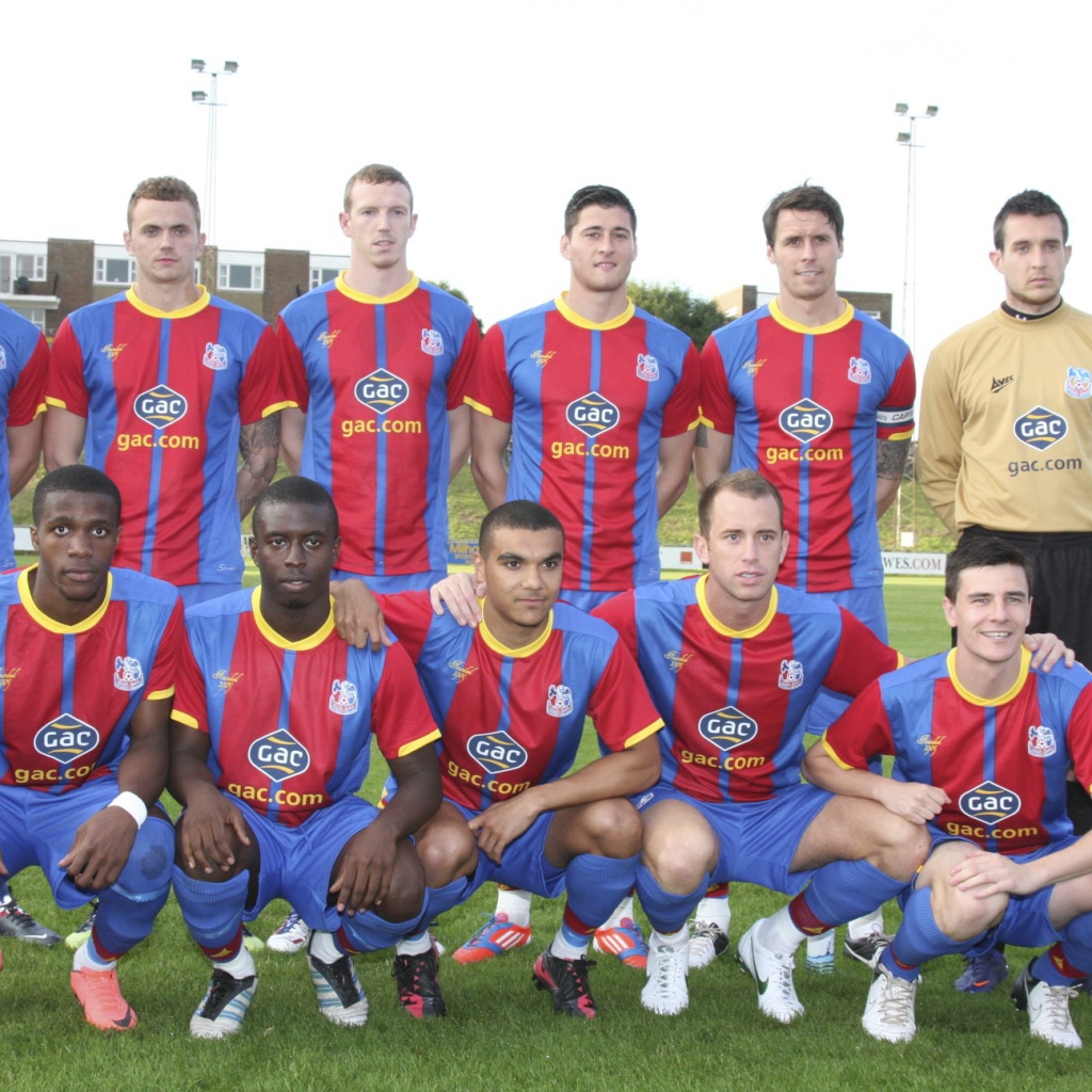 Известный ФК Кристал Пэлас