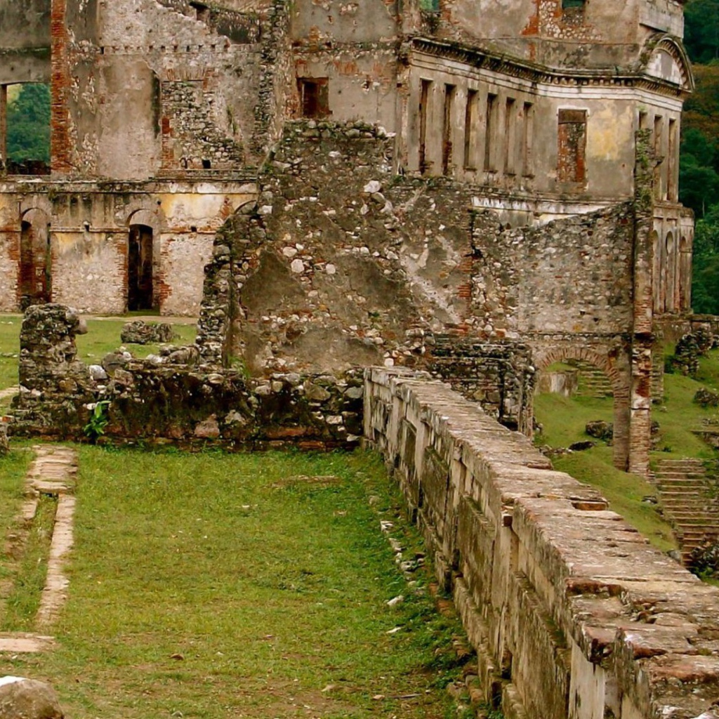 Знаменитые руины в Гаити