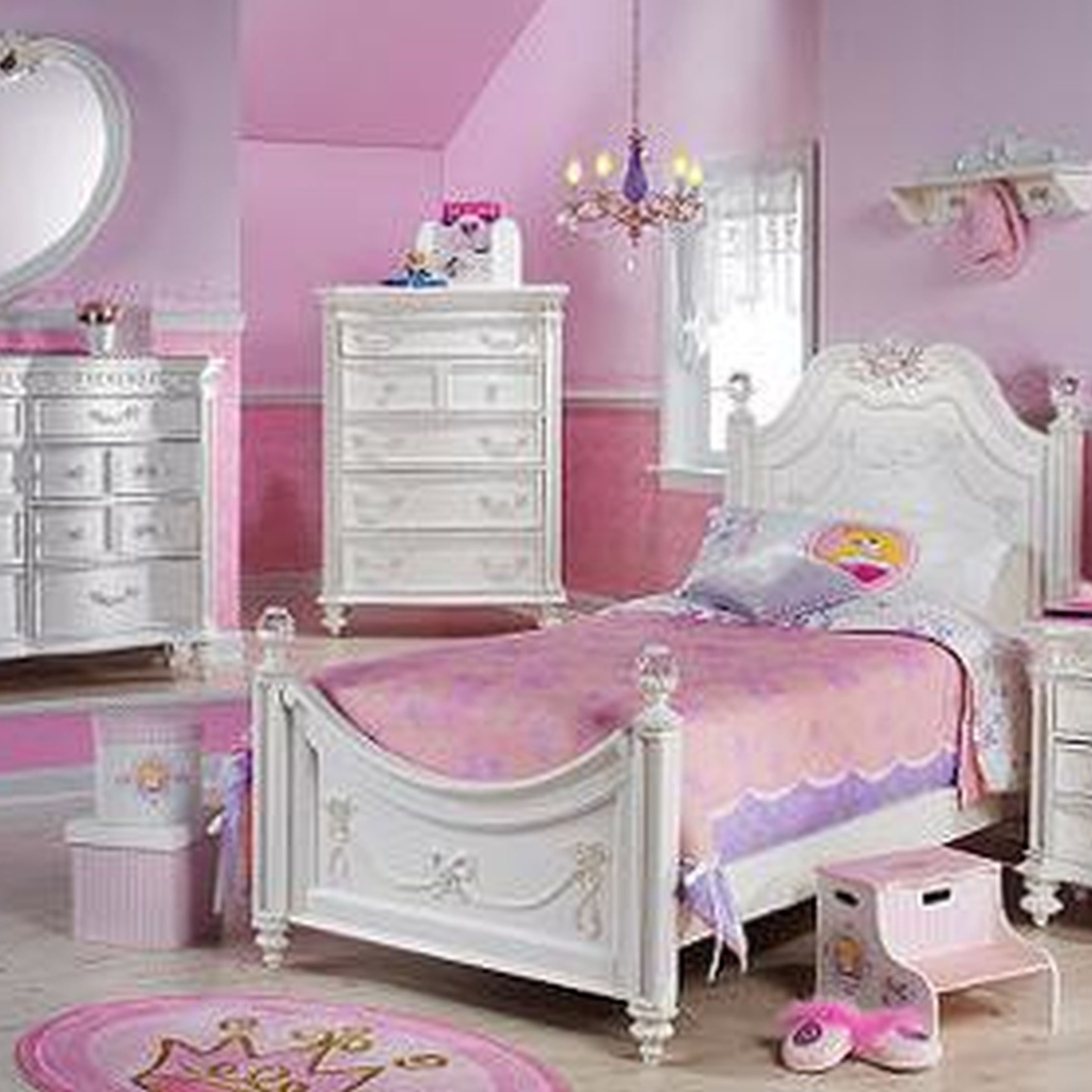 Модная детская для девочки