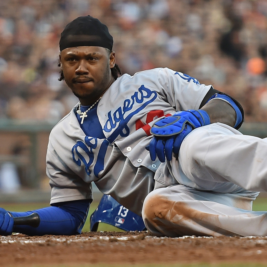 Хенли Рамирес прилег на бейсбольное поле