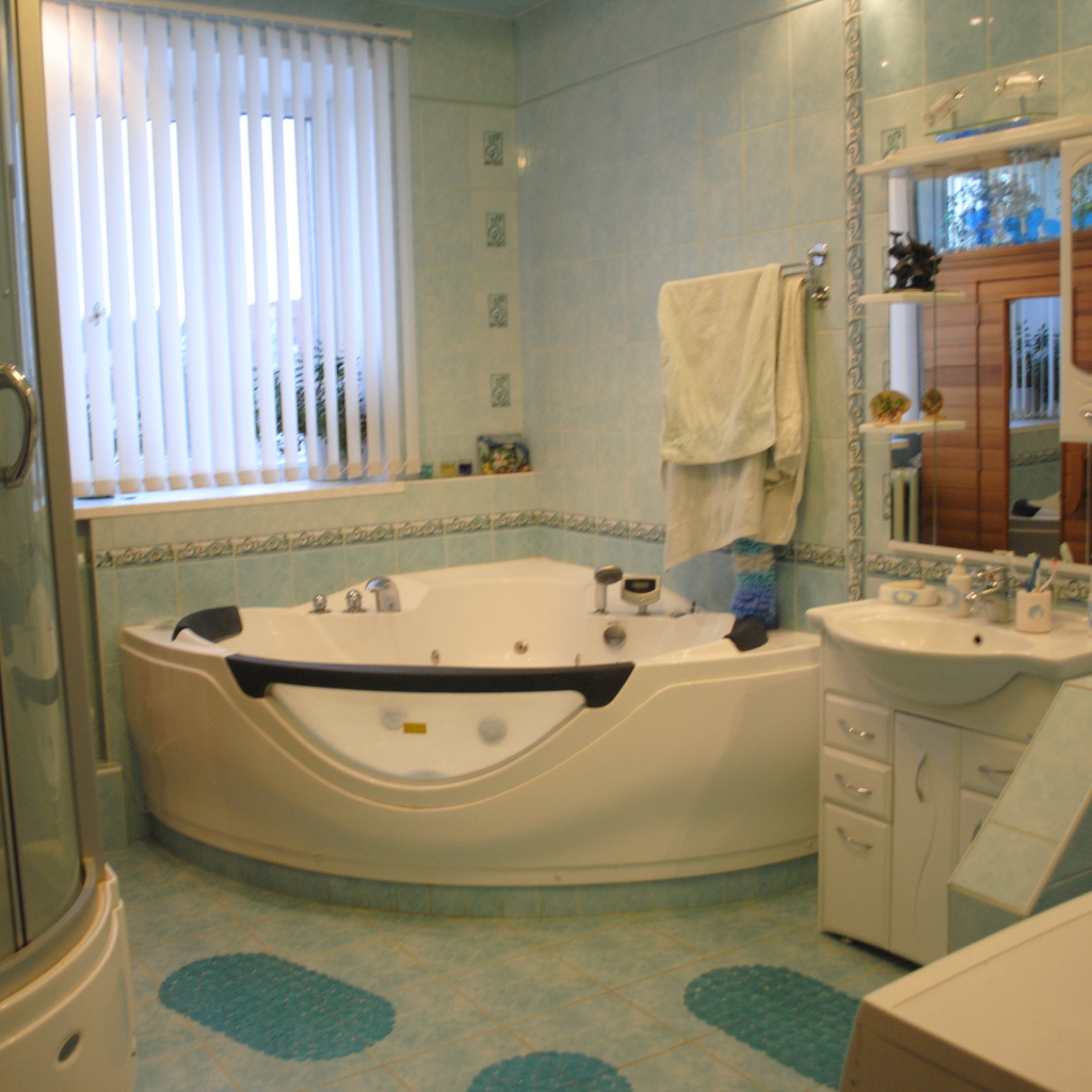 Джакузи в ванной