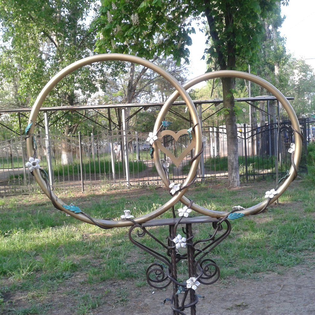 Памятник влюбленным Одесса