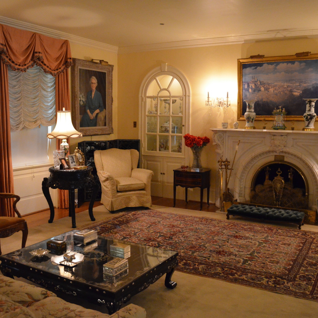 Оформление гостиной в стиле 19 века