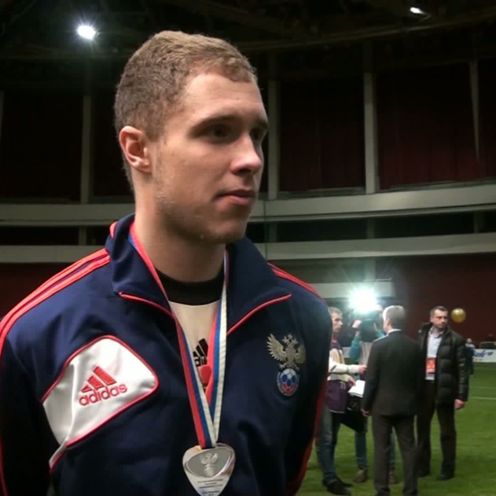 Мирослав Лобанцев вратарь Локомотива