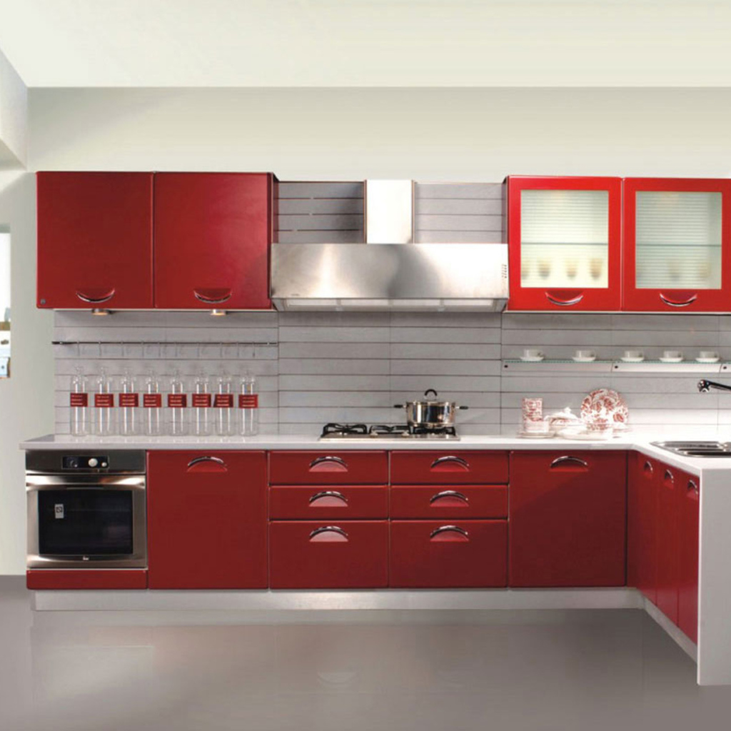 Современная светлая кухня