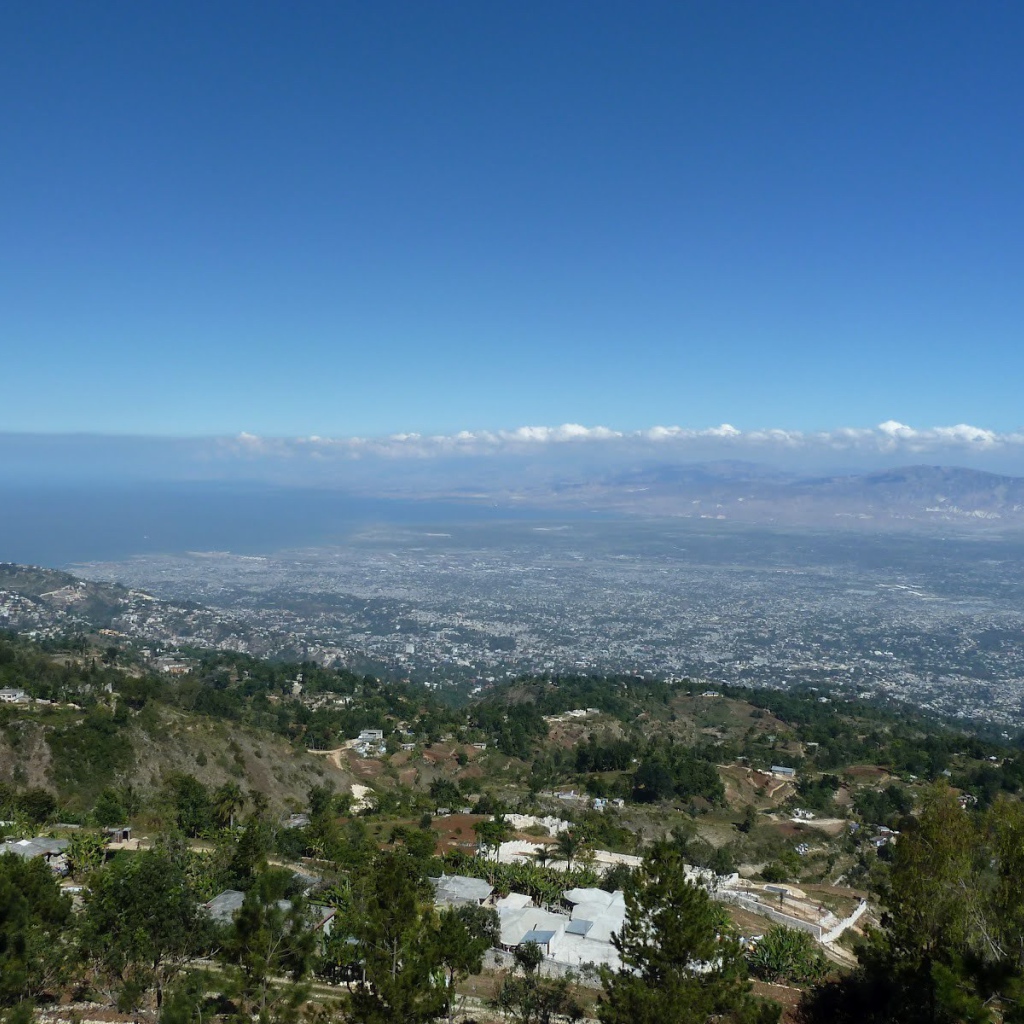 Горный пейзаж в Гаити