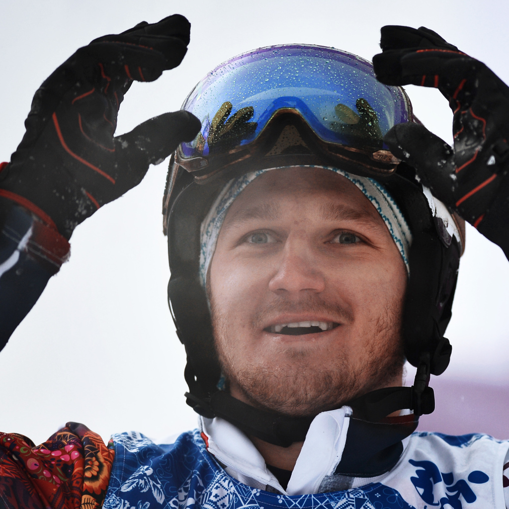Николай Олюнин российский сноубордист серебряная медаль в Сочи 2014 год