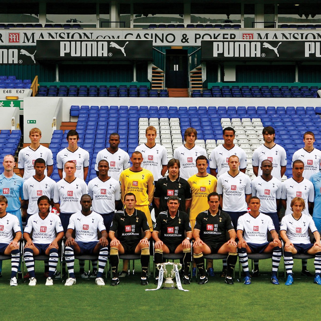 Популярный Футбольный клуб Англии Тоттенхэм