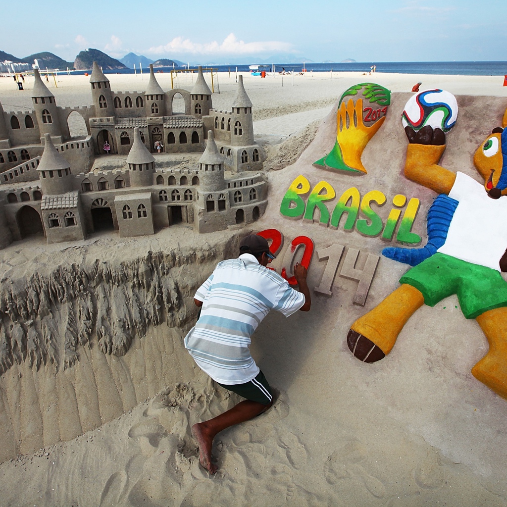 Песчаные замки на Чемпионате мира по футболу в Бразилии 2014