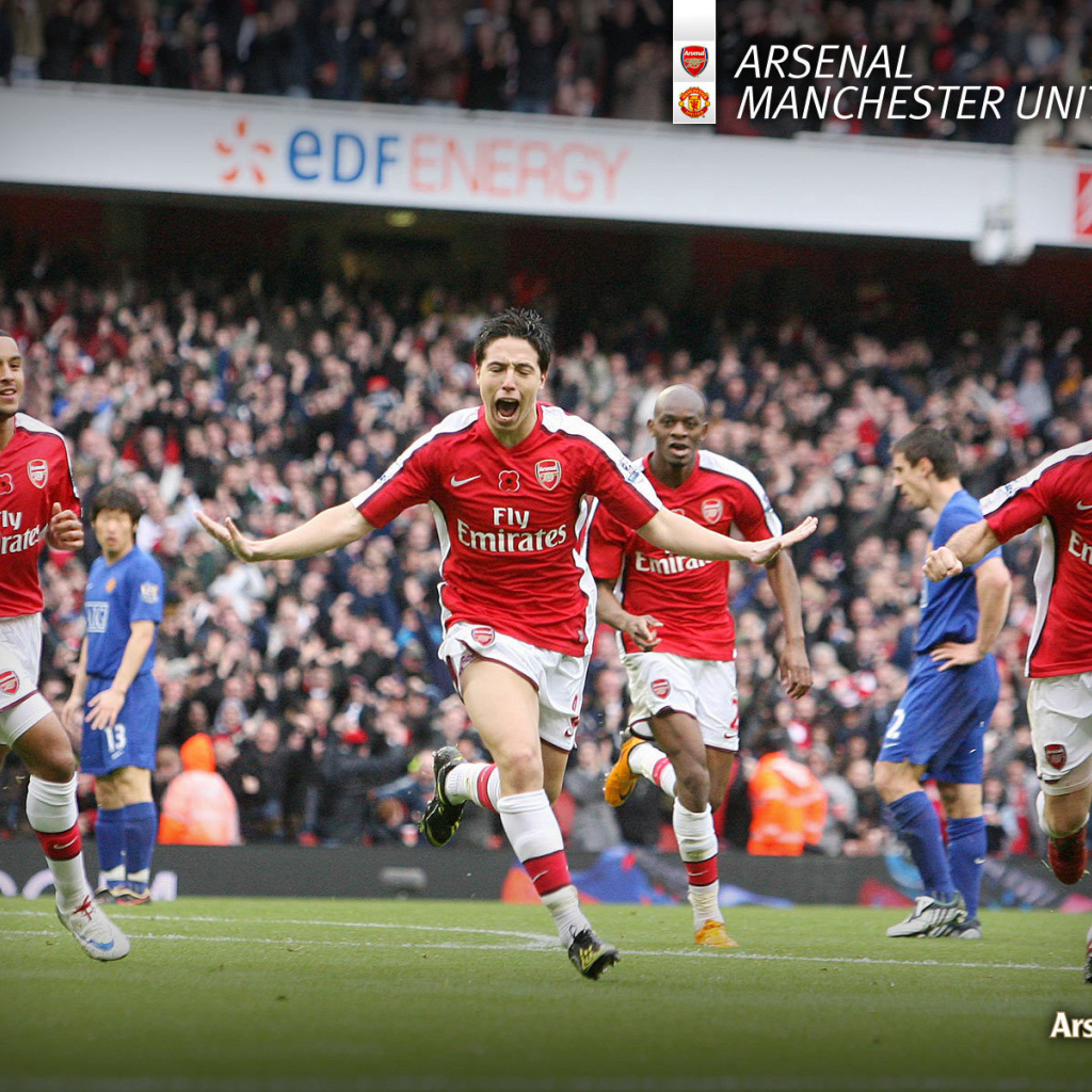 Возлюбленный футбольный клуб Англии Арсенал