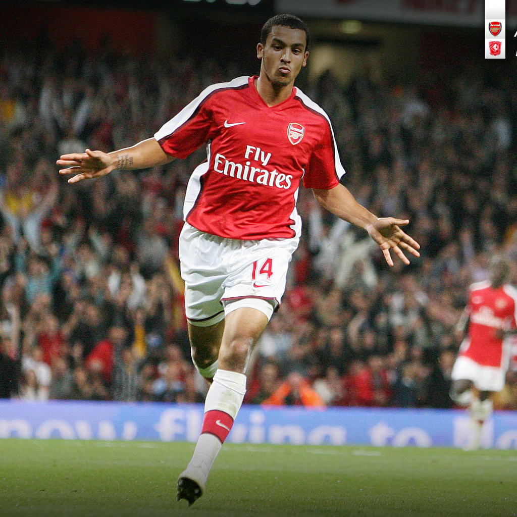 Популярный футбольный клуб Англии Арсенал