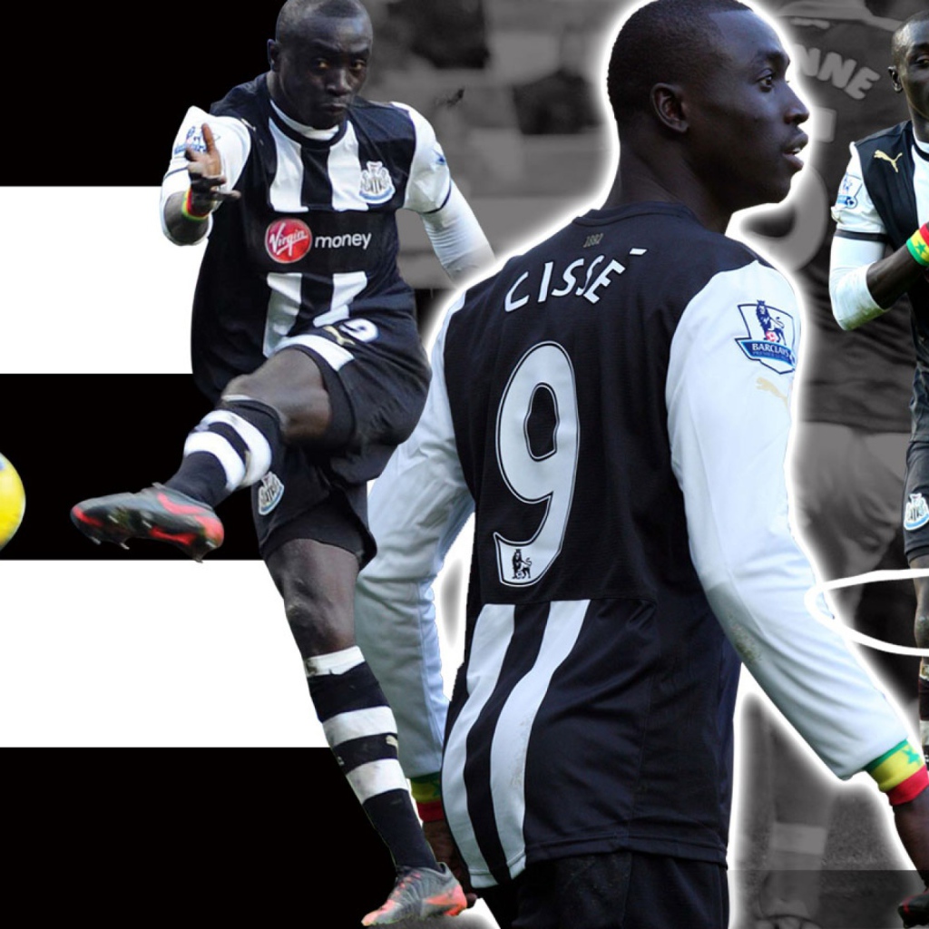 Популярная футбольная команда Англии Ньюкасл Юнайтед