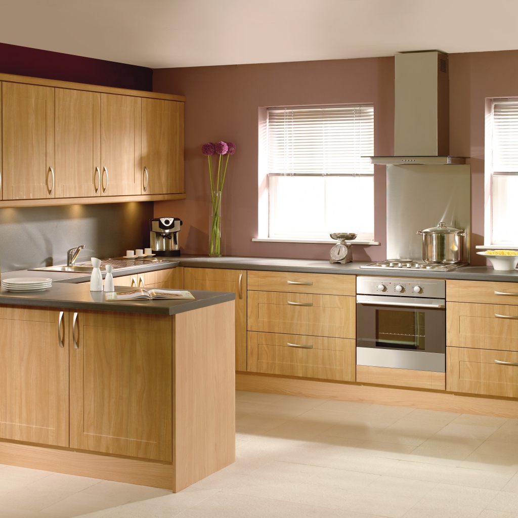 Два окна в кухне