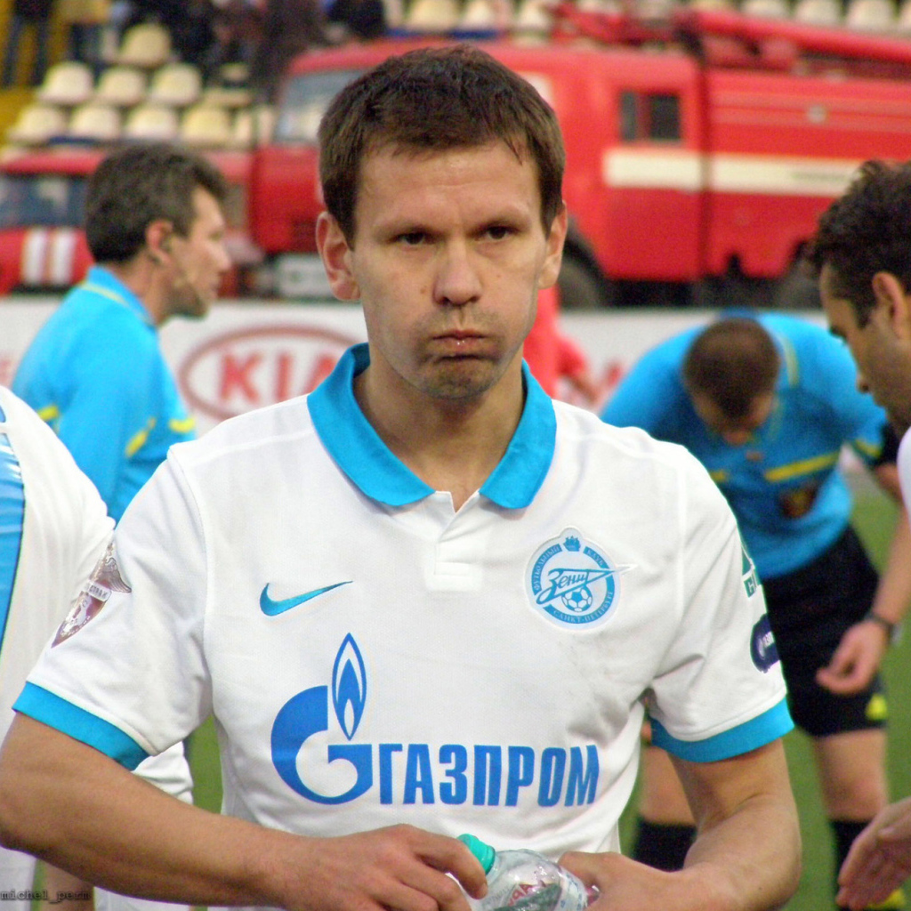 Zenit midfielder Konstantin Zyryanov a break