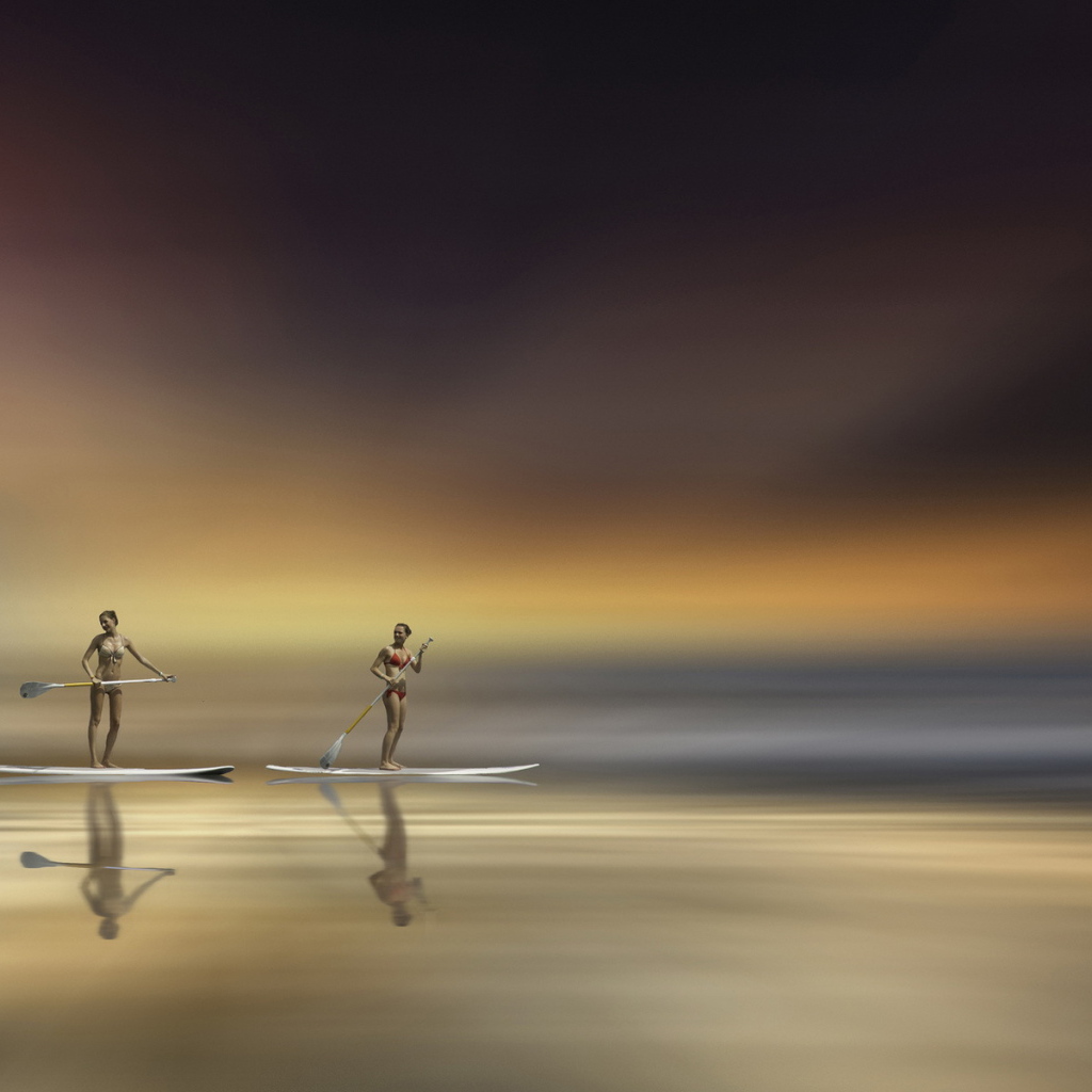 Девушки с веслами