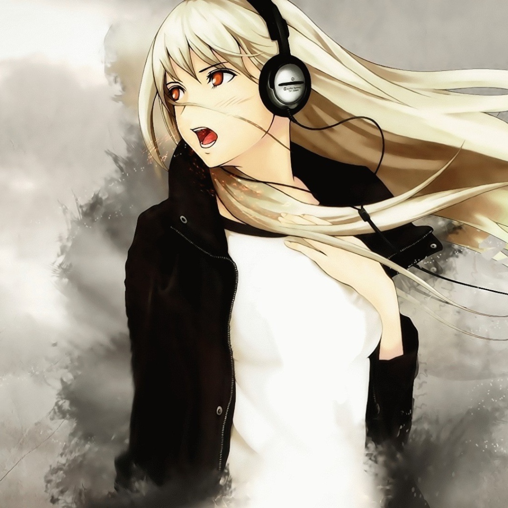 Аниме блондинка в наушниках