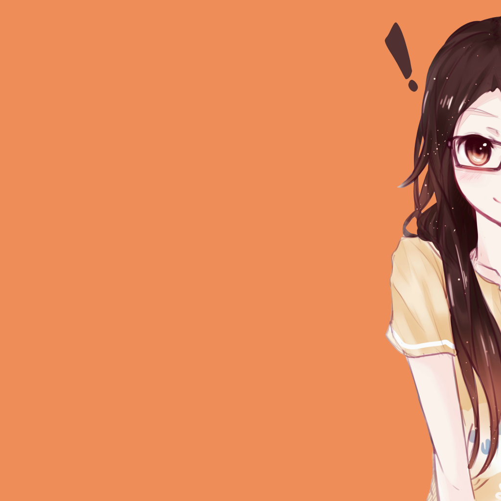 Аниме девочка в очках на оранжевом фоне
