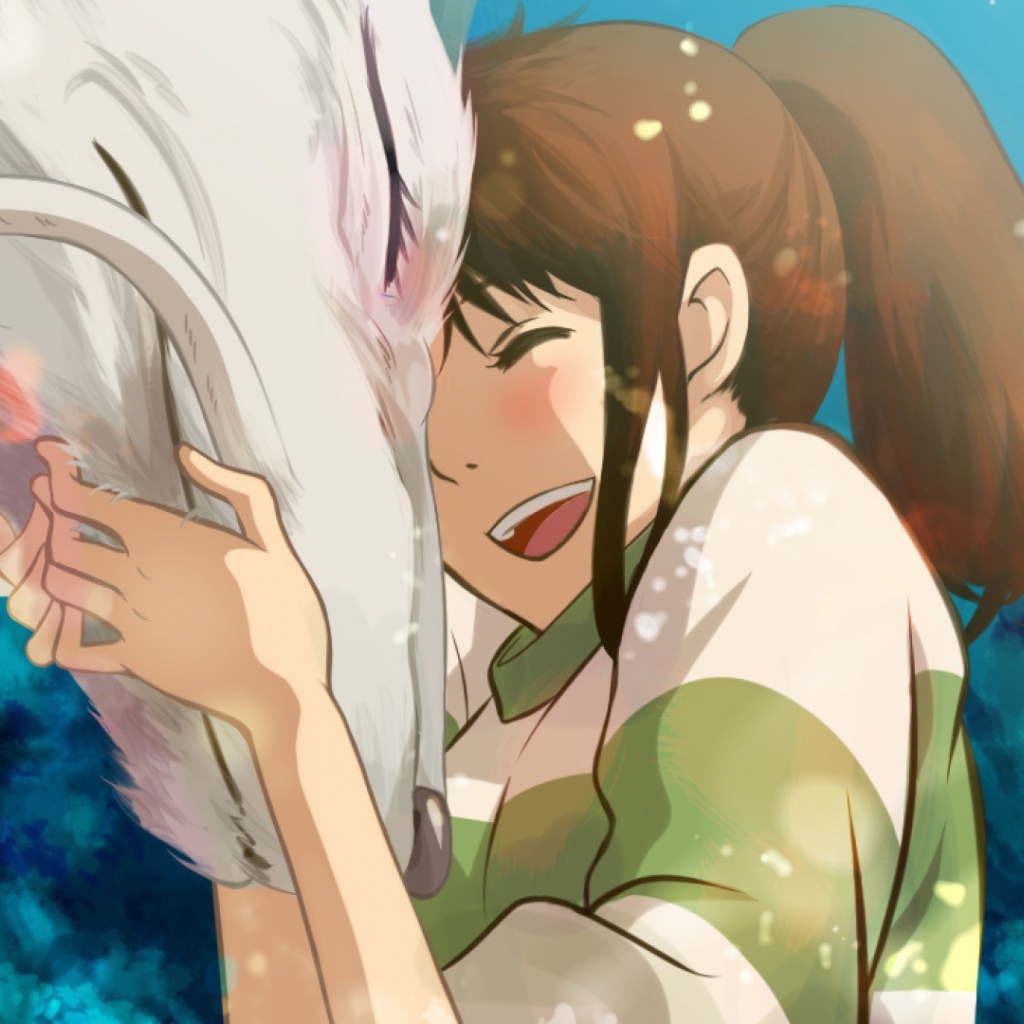 Девочка обнимает дракона в аниме Унесённые призраками