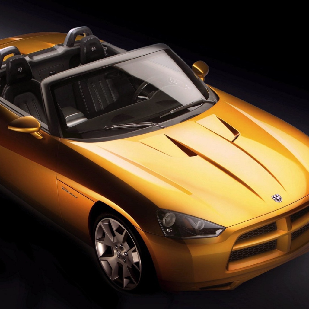 Красивый спортивный кабриолет