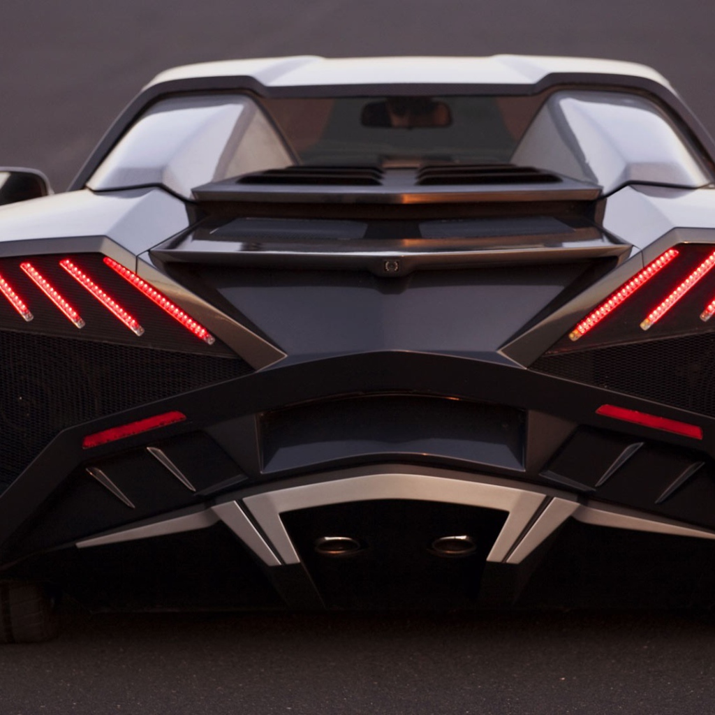 Автомобиль Arrinera Hussarya