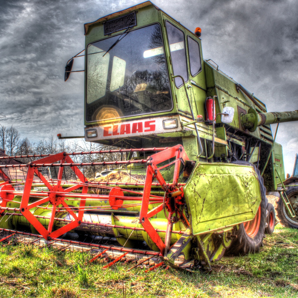 Уборочный комбайн для сельского хозяйства