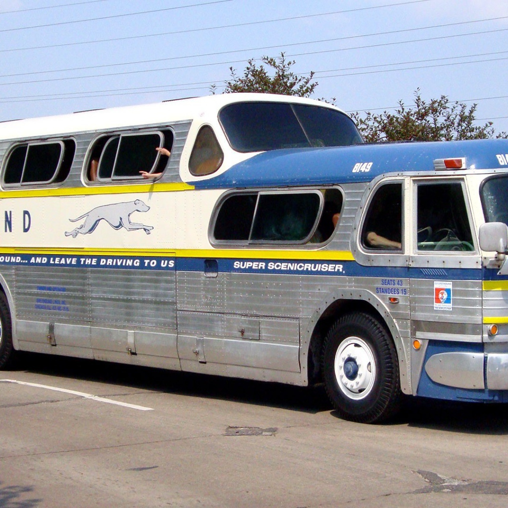 Рейсовый автобус в США