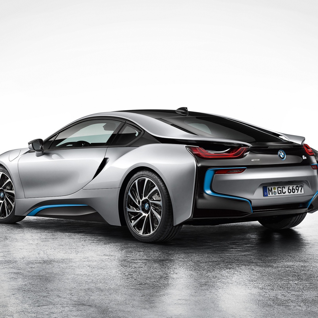 Новая модель BMW i8