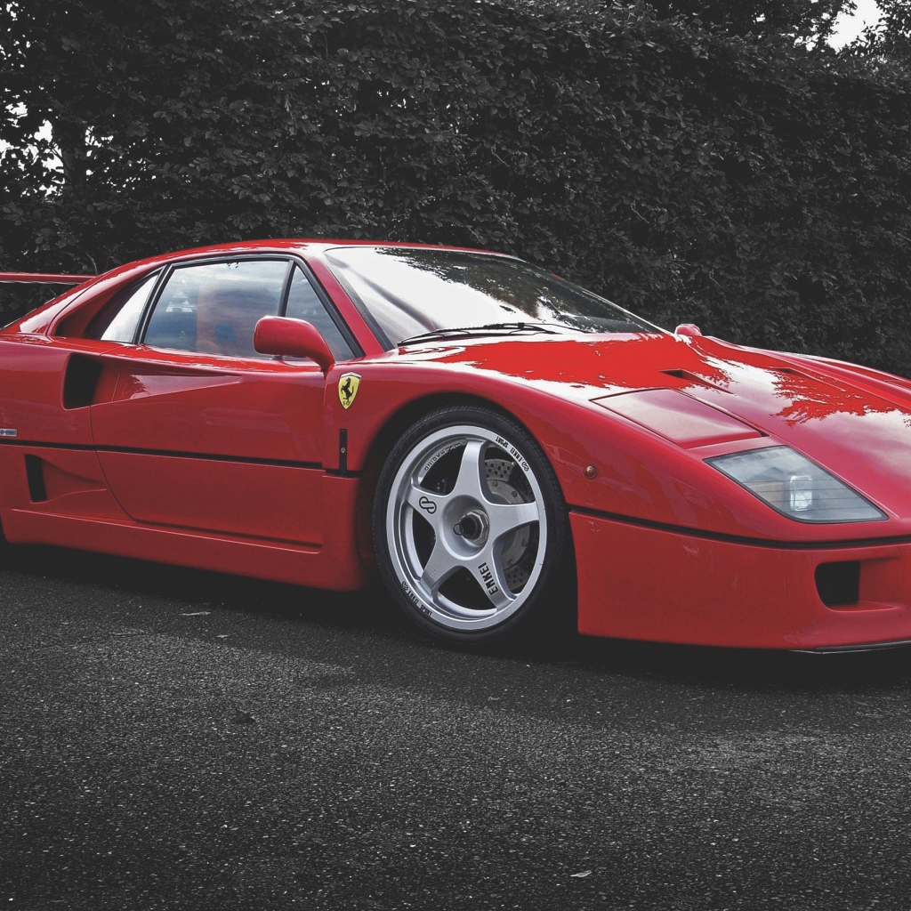Красный феррари ф40