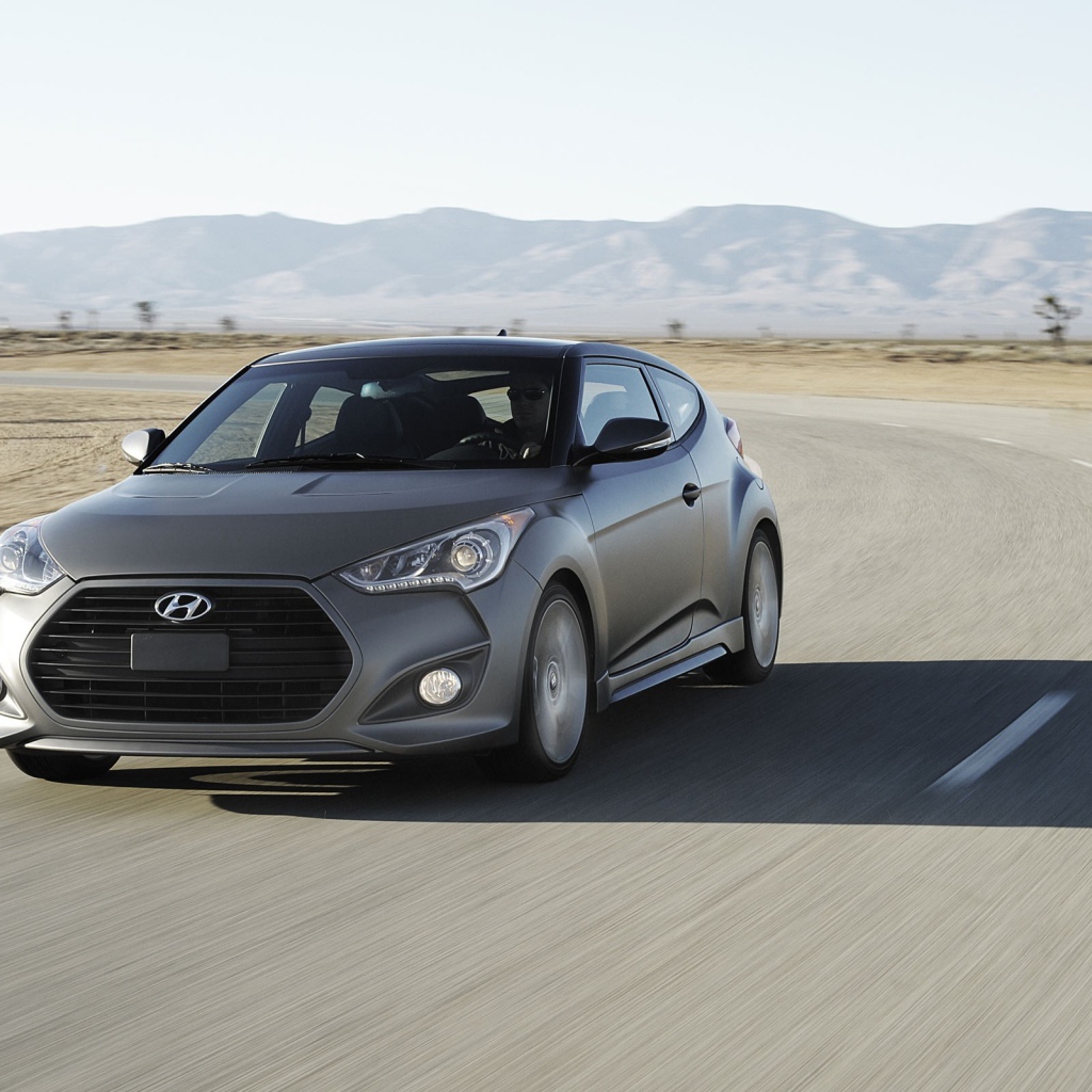 Серый Hyundai Veloster