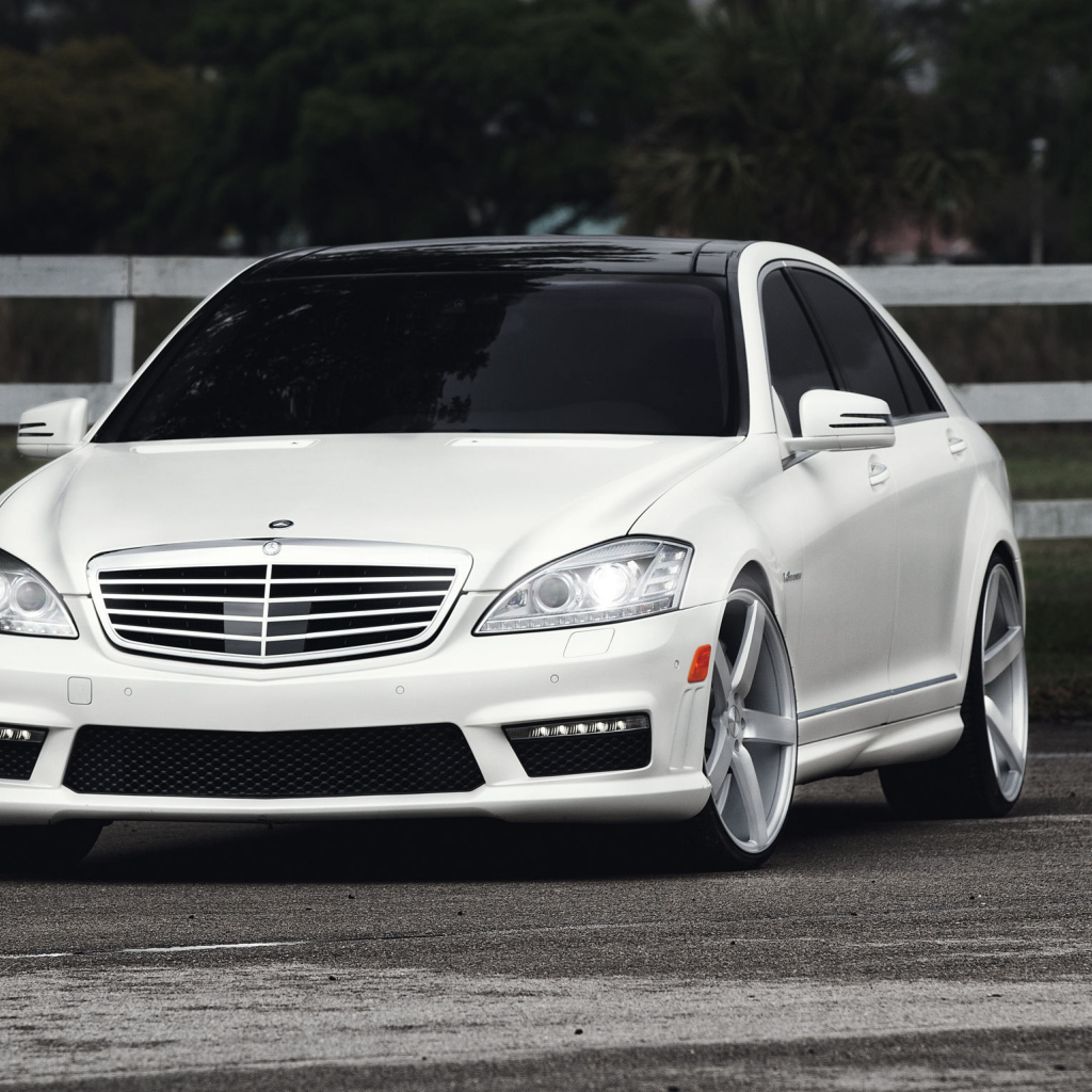Мерседес С-63