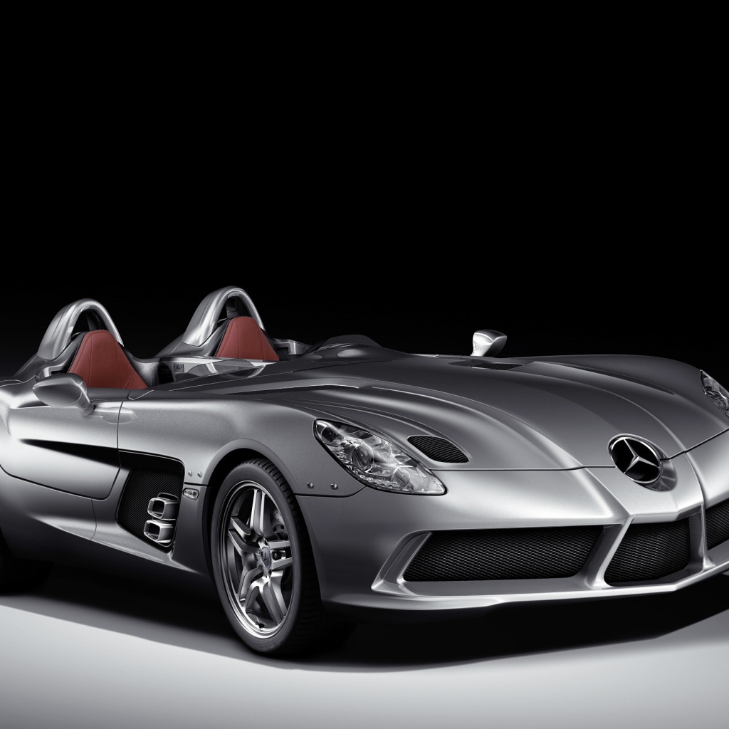 Необычный автомобиль Mercedes-Benz SLR Stirling Moss