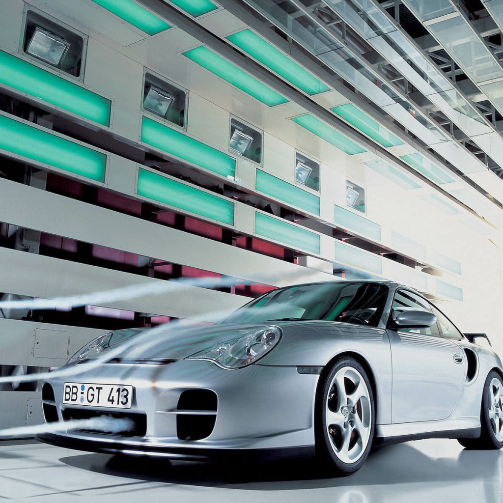 Автомобиль на испытании